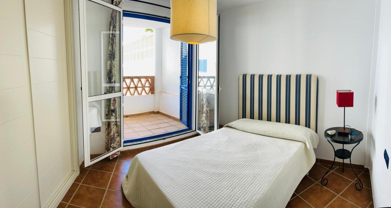 Apartamento De 3 Dormitorios A 60 M De La Playa En La Isleta, Cabo De Gata 拉伊斯莱塔德尔摩洛 外观 照片