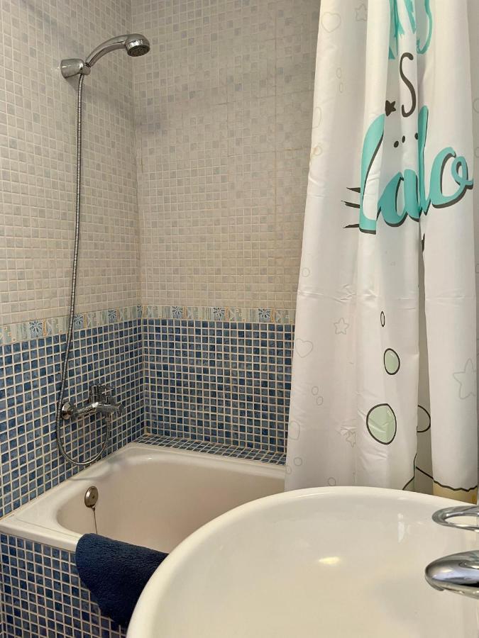 Apartamento De 3 Dormitorios A 60 M De La Playa En La Isleta, Cabo De Gata 拉伊斯莱塔德尔摩洛 外观 照片