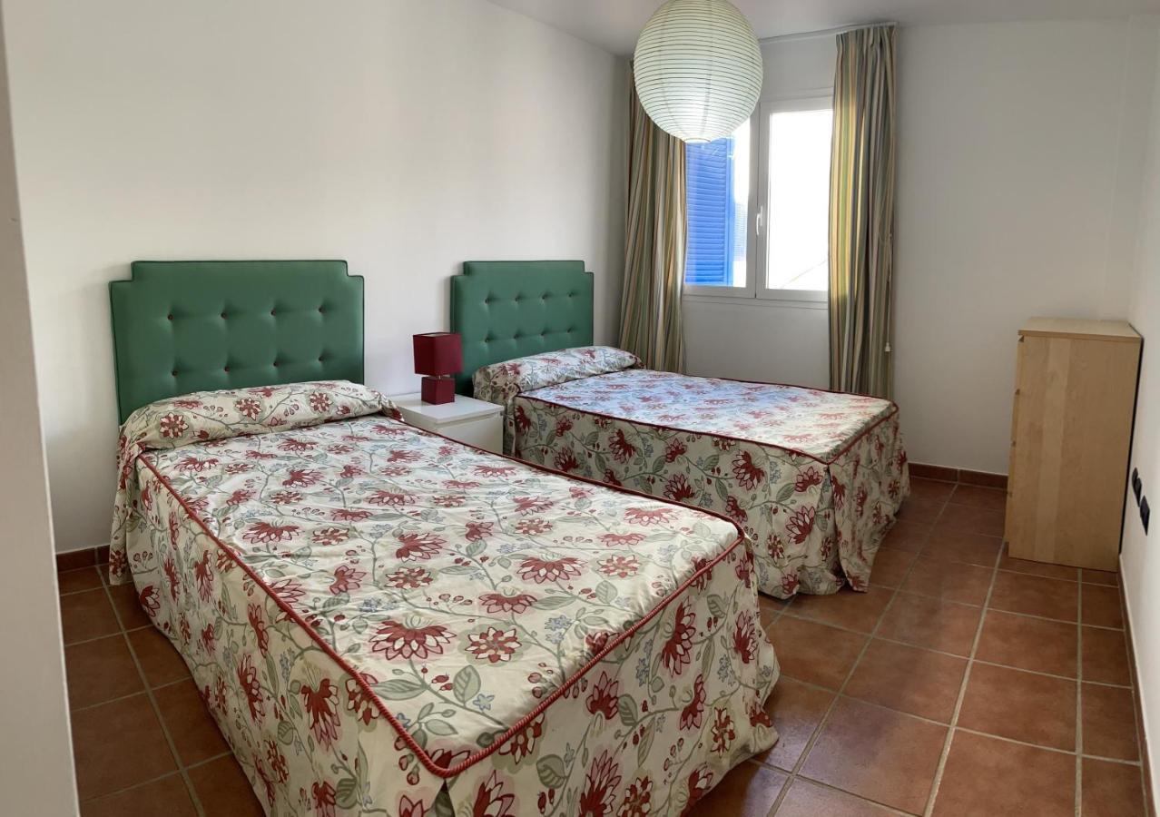 Apartamento De 3 Dormitorios A 60 M De La Playa En La Isleta, Cabo De Gata 拉伊斯莱塔德尔摩洛 外观 照片